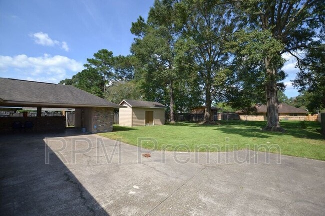 Building Photo - 3552 Platt Dr