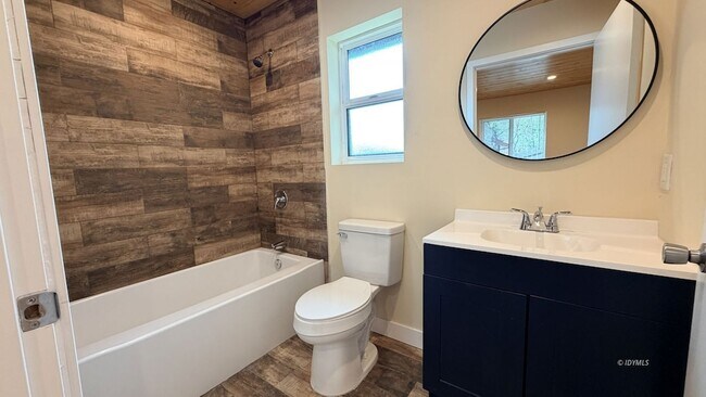 Building Photo - 54317 Pine Crest Ave