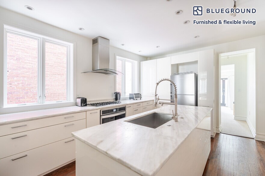 Building Photo - 1936 15th St NW