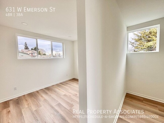 Building Photo - 631 W Emerson St