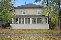 Building Photo - 956 Chestnut St
