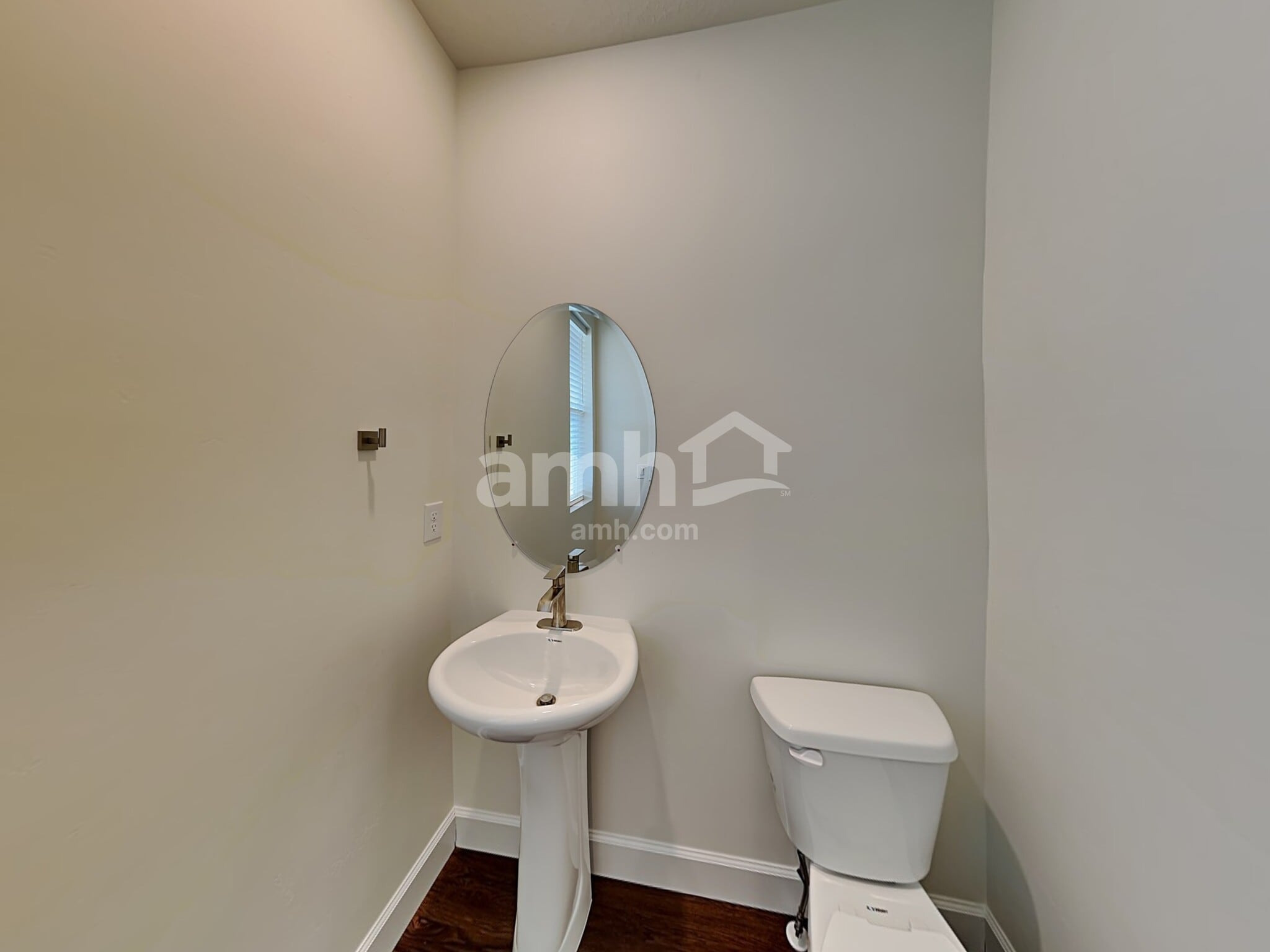 Building Photo - 4418 N Poplar St