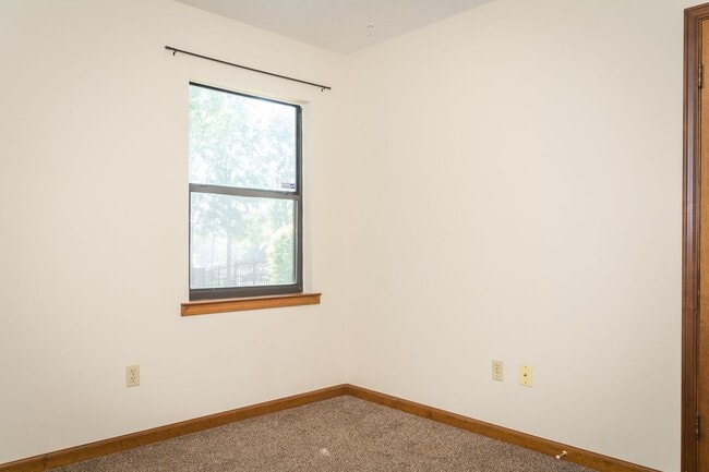 Building Photo - 10900 Co Rd 1