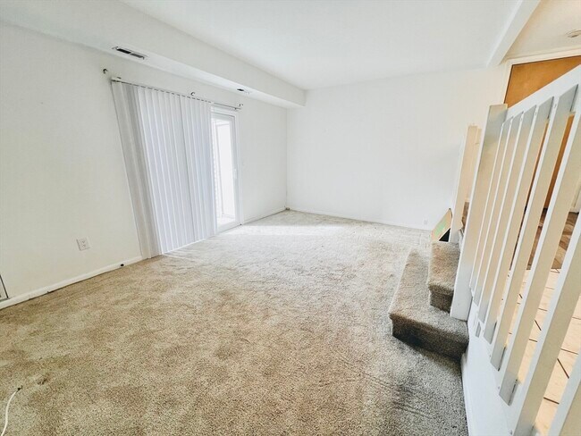 Building Photo - 110 Burkhall St