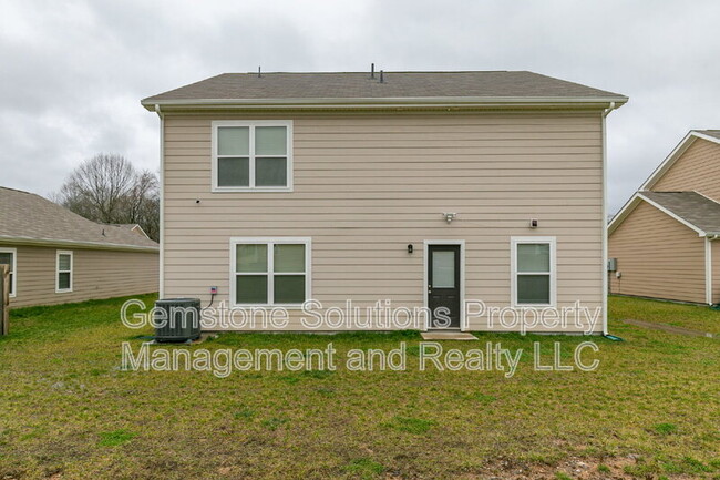 Building Photo - 2508 Queen Bee Dr