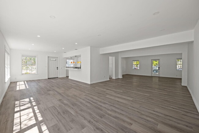 Building Photo - 1516 Jefferson St