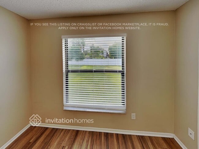 Building Photo - 2206 Fairmont Cir