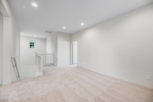 Building Photo - 17566 W San Juan Ave