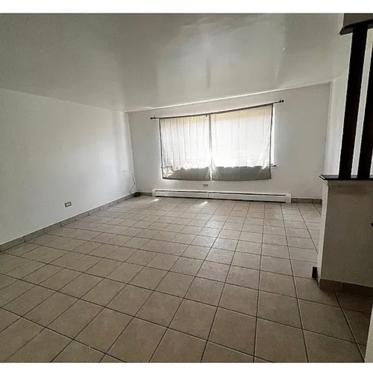 Building Photo - 10466 Betty Ct