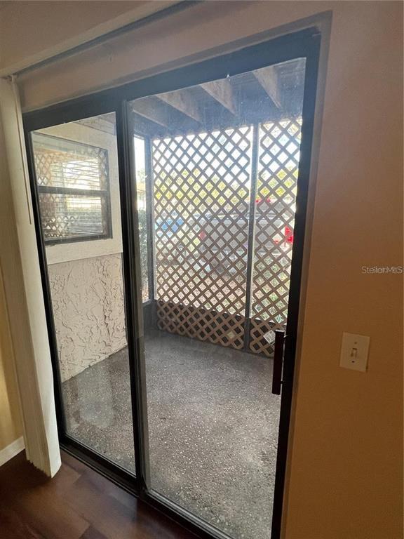 Building Photo - 3032 Antique Oaks Cir