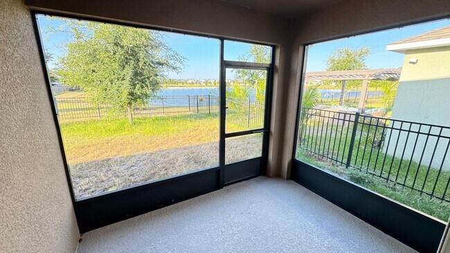 Building Photo - Available NOW! Spacious 4BD/2BA Haven in Villages at Harmony – Your Dream Home Awaits! WASHER & D...