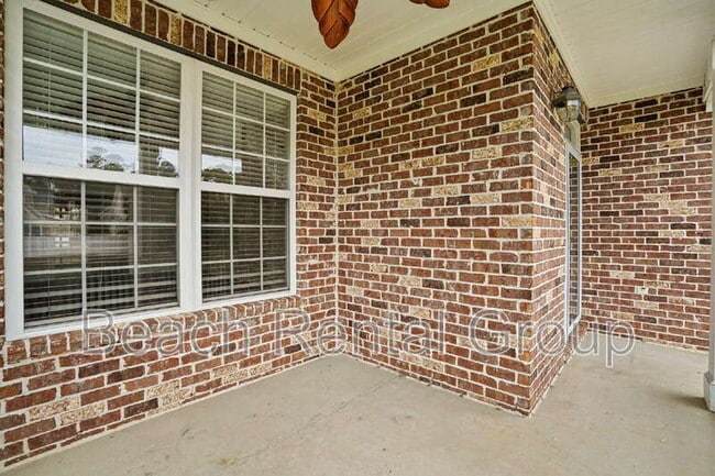 Building Photo - 3540 Brampton Dr
