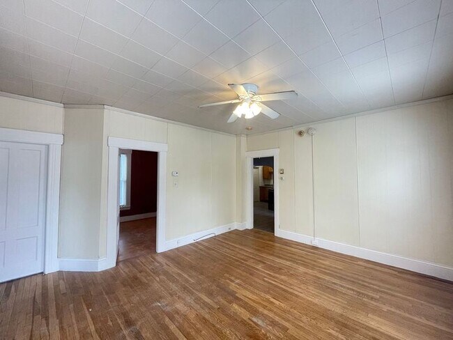 Building Photo - 119 Cypress St