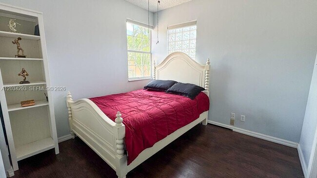 Building Photo - 1611 Veracruz Ln