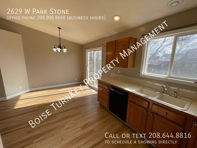 Building Photo - 2629 W Park Stone Dr