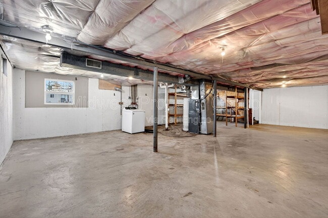 Building Photo - 1540 Aspen Dr