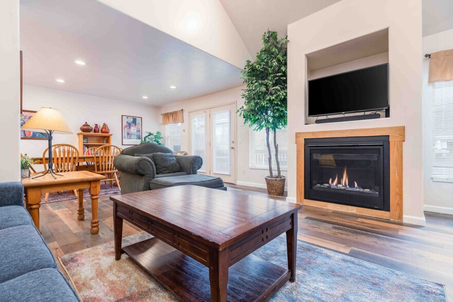 Building Photo - 3581 Rustic Spring Ln