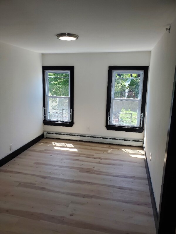 Building Photo - 41 Manchester St