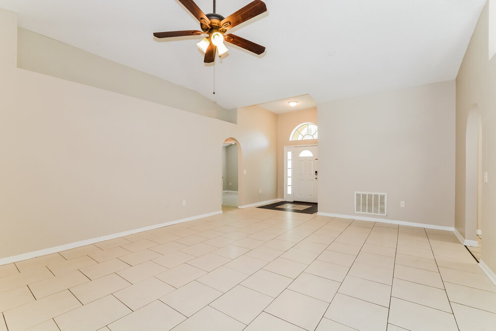 Building Photo - 5070 Silver Thistle Ln