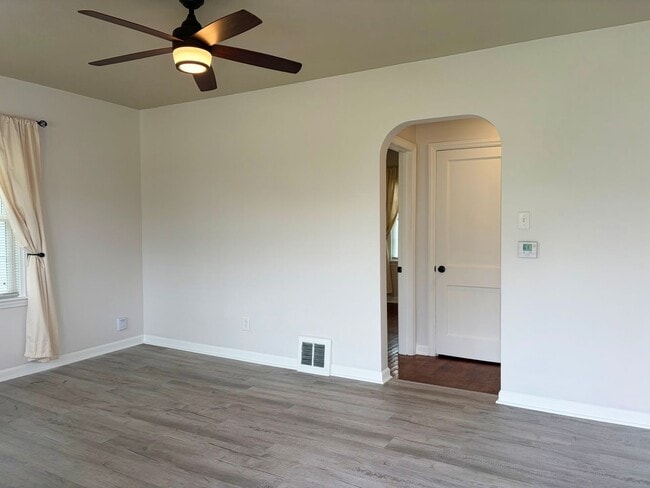 Building Photo - Modern Thought and Design!