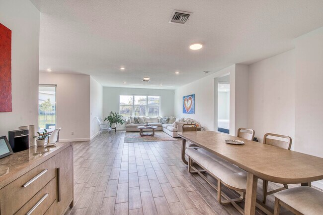 Building Photo - 1463 Heron Nook Rd