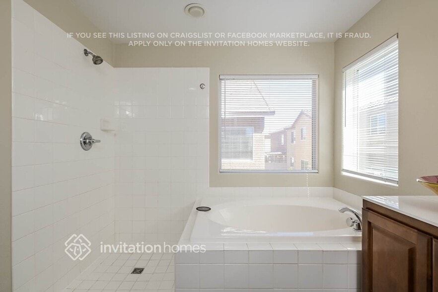 Building Photo - 10792 Ascona Tide Ct
