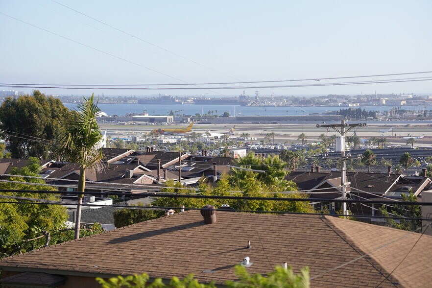 Building Photo - 1814 Linwood St