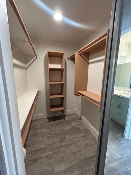 Primary Walk In Closet - 8226 E Mitchell Dr