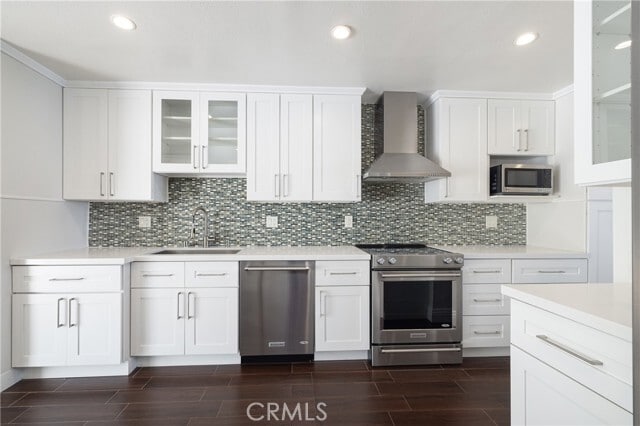 Building Photo - 6824 Las Olas Way