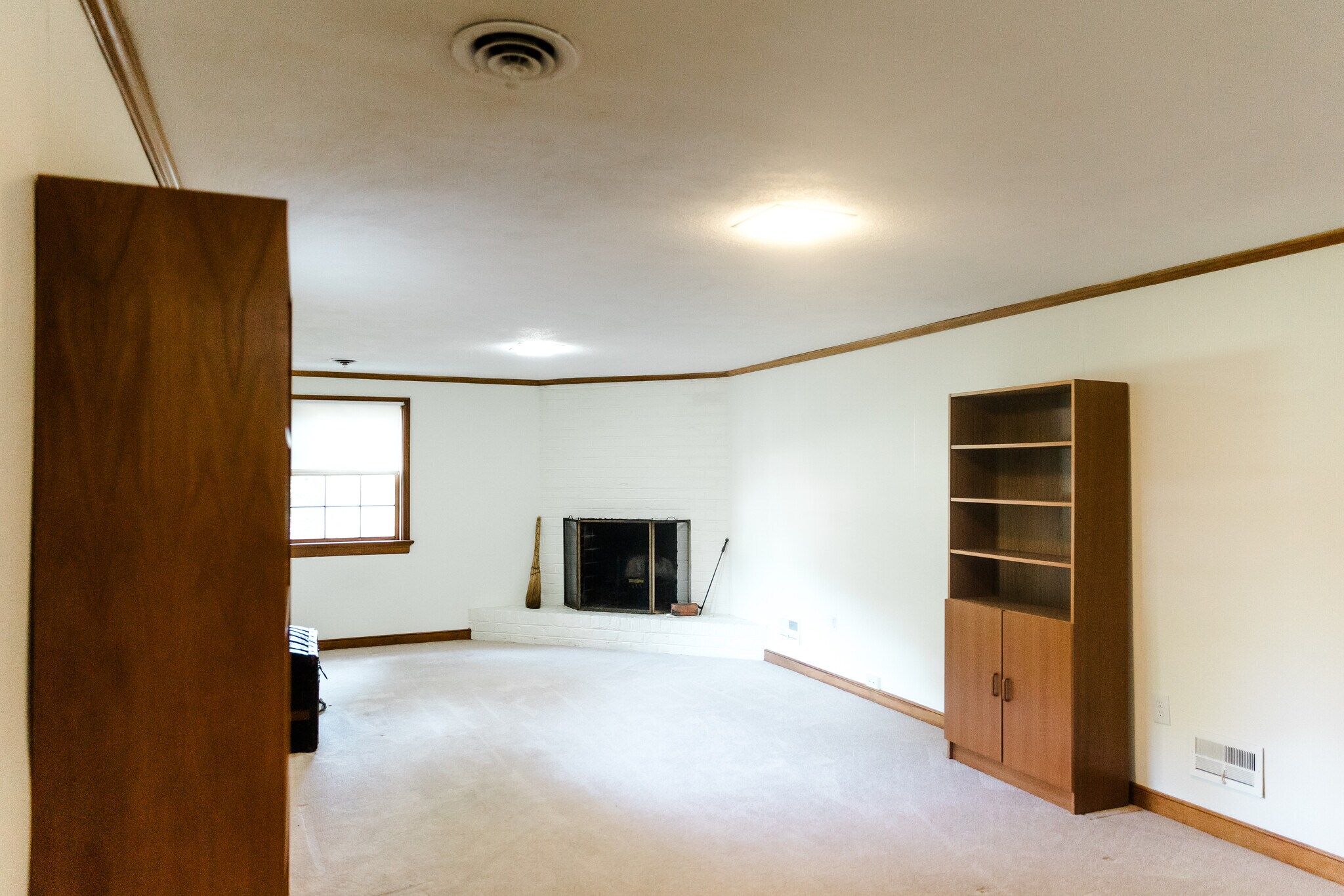 Basement Den or 4th Bedroom - 1941 N Junaluska Dr
