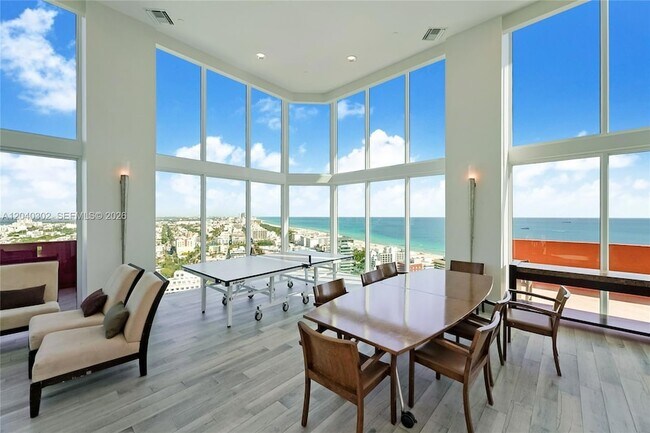 Building Photo - 300 South Pointe Dr