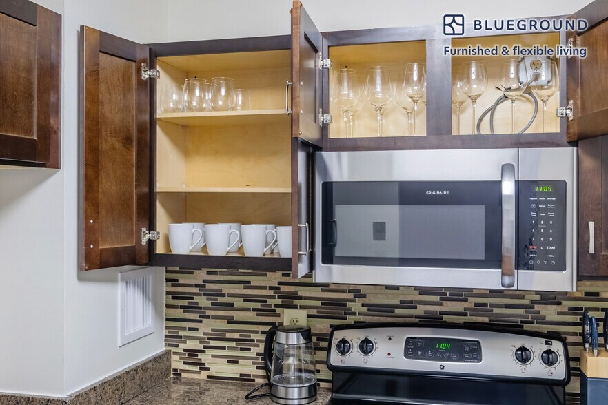 Building Photo - 150 Huntington Ave