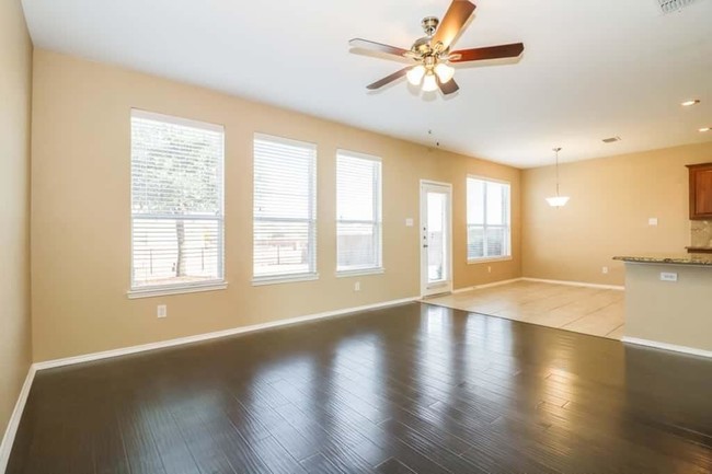 Building Photo - 1204 Geddes Ct