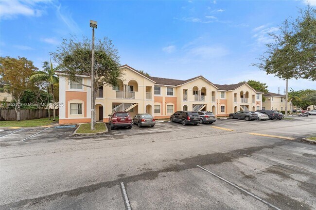 Primary Photo - 1651 SE 28th Ct