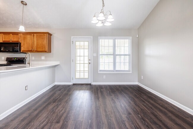 Building Photo - 318 Tennessee Walker Dr
