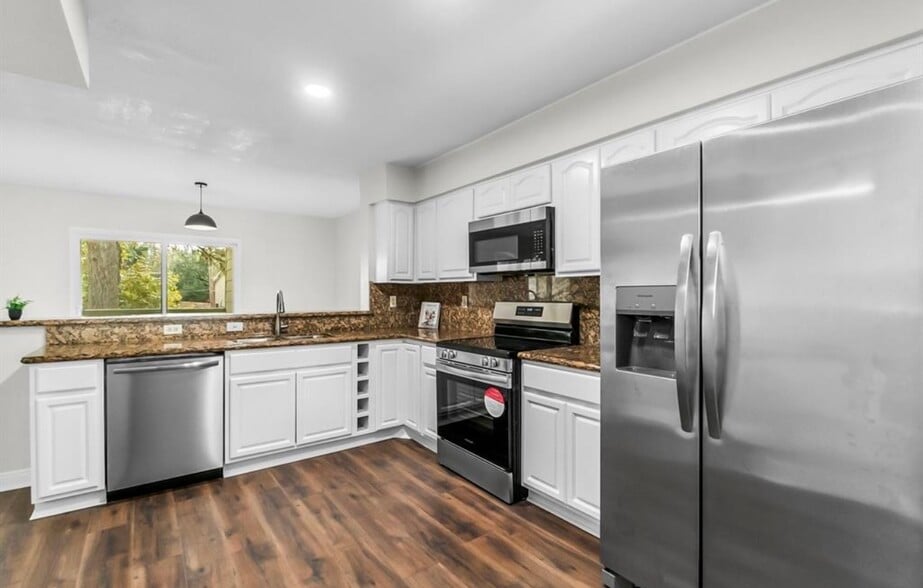 Building Photo - 14515 Wunderlich Dr