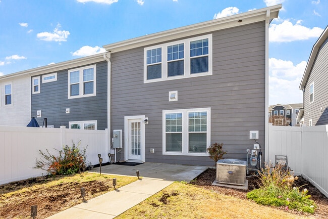 Building Photo - 6512 Perry Creek Rd