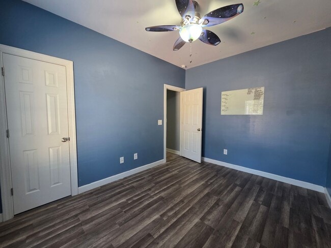 Building Photo - Country Comfort in Ryans Run