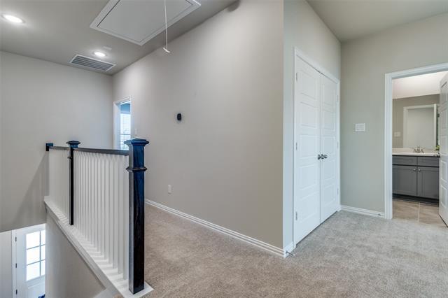 Building Photo - 2455 Morningside Dr