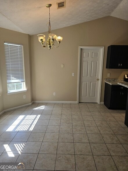 Building Photo - 100 Mountain Way