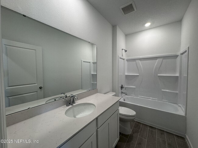 Building Photo - 62 Kingsley Pk Wy