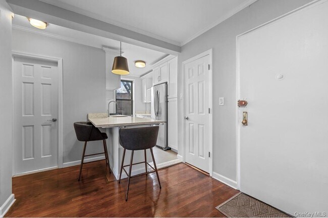Building Photo - 48-21 40th St