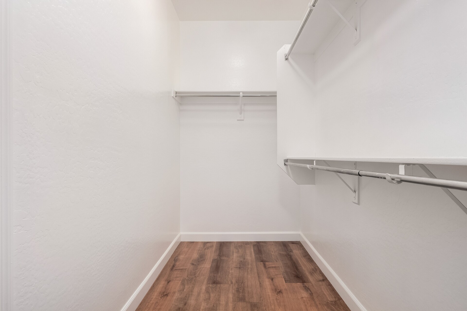 Building Photo - 41229 N Stenson Dr