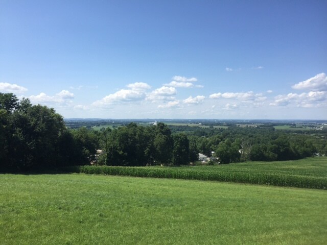 Building Photo - 755 Prospect Rd