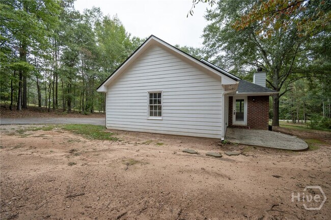 Building Photo - 2400 Rays Church Rd