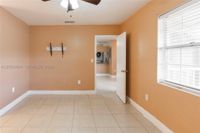 Building Photo - 15635 SW 74th Cir Dr