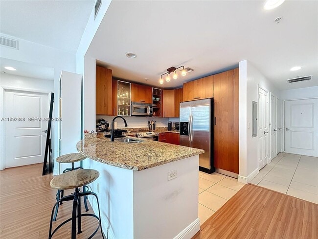 Building Photo - 1945 S Ocean Dr