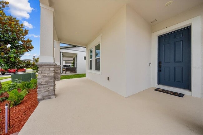 Building Photo - 16055 Silver Brk Wy