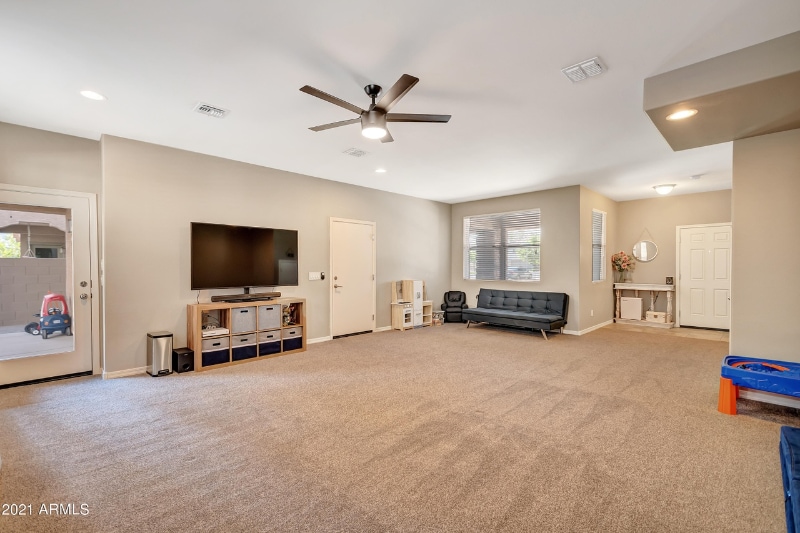 Building Photo - 4164 E Toledo St