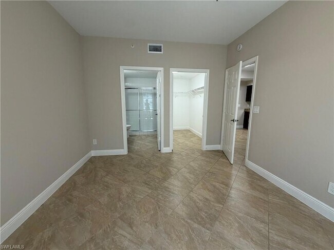Building Photo - 4635 St Croix Ln